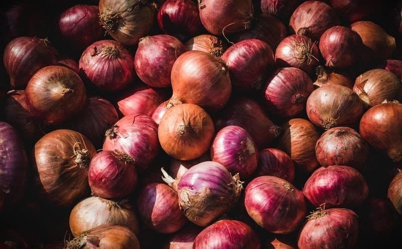 In two days, the price of murikata onions rises to about Tk 100 per kg.