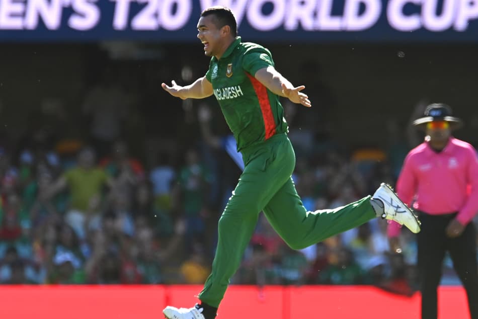 Taskin, Saifuddin bundle Zimbabwe out for 124 in 1st T20